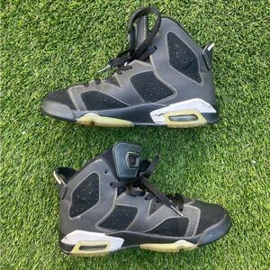 Air Jordan 6 Retro Lakers (4Y) 2009